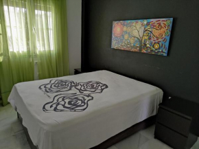 Nuevo!! Apartamento a 900 metros de la Playa.